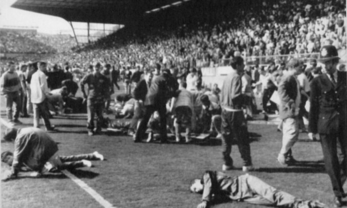 A tragédia obrigou a Inglaterra adotar novas medidas de segurança em seus estádios. Imagem: Arquivo AP